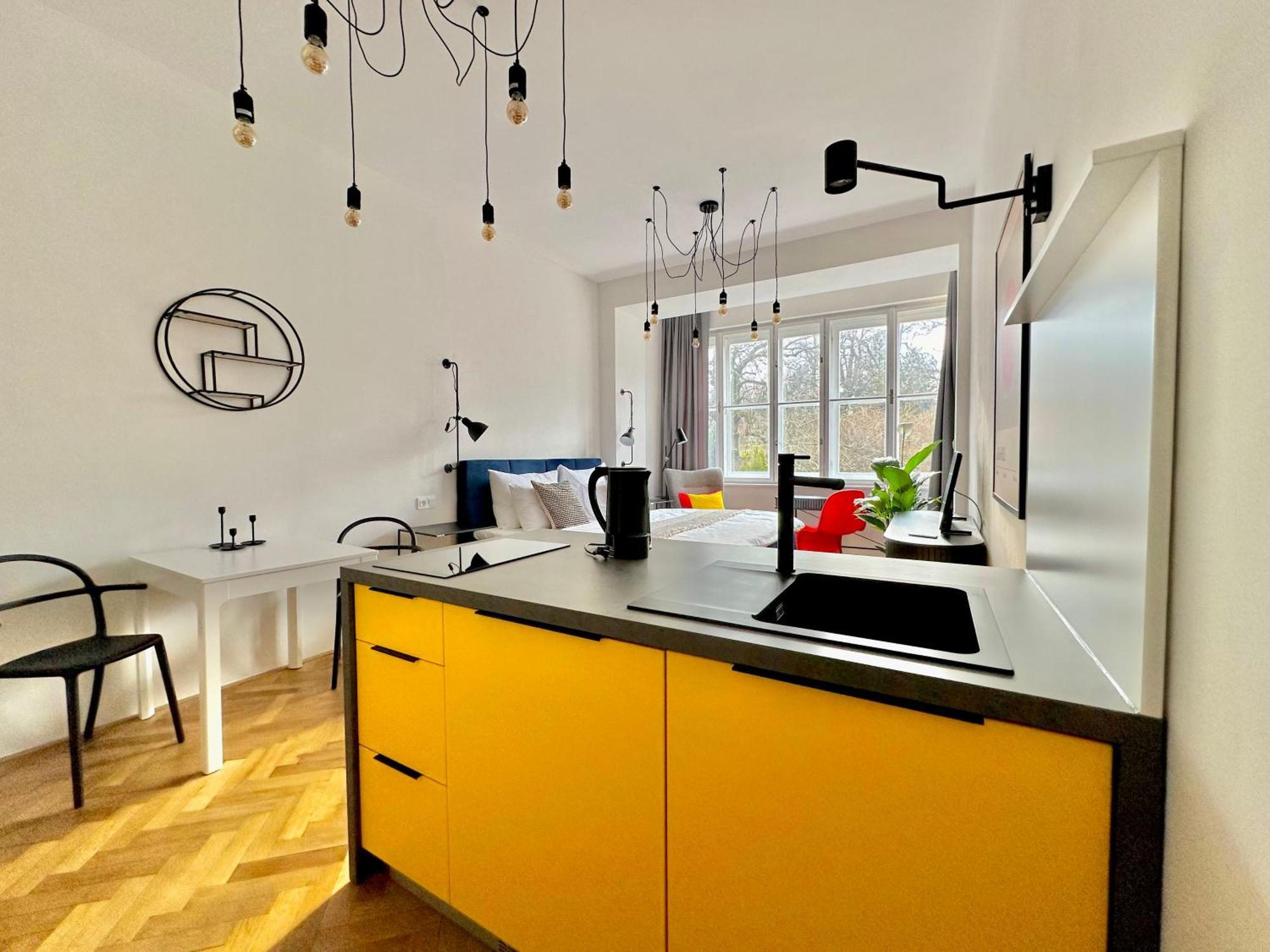 Botanique Rooms With Sauna By Homester Бърно Екстериор снимка